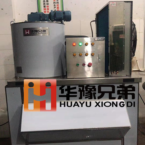 1噸片冰機交付山東德州某食品加工廠