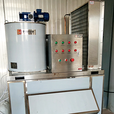 華豫兄弟1噸制冰機(jī)交付福建某食品廠使用