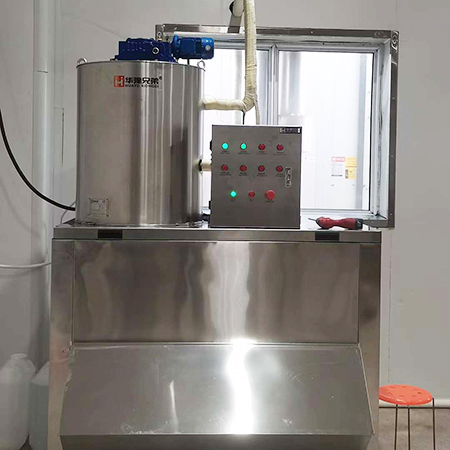 2噸食品級片冰機交付河南某食品廠使用