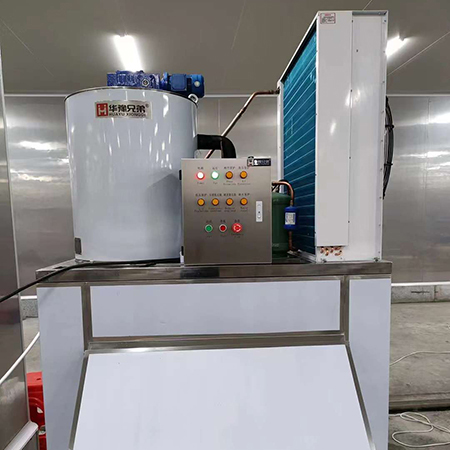 2噸片冰機交付廣東潮汕某食品廠使用