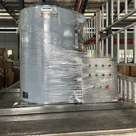 5噸風冷片冰機交付河南某大型食品廠使用