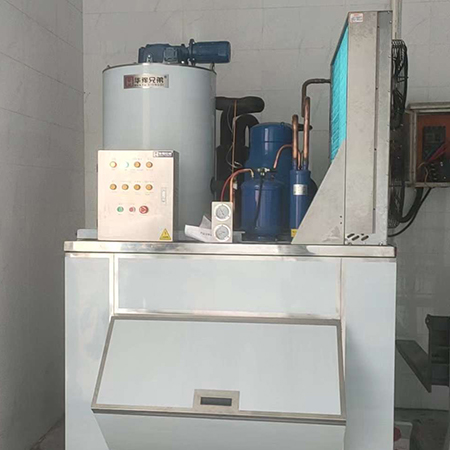 3噸片冰機交付廣西靈山某食品廠