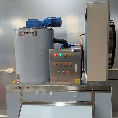 1.5噸片冰機(jī)交付廣東佛山某食品廠