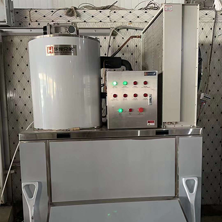 2噸片冰機交付山東某大型連鎖超市